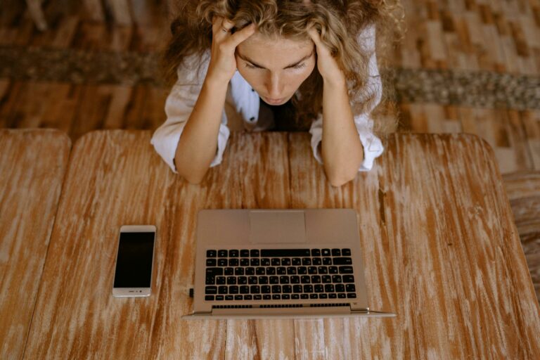 Mutig durch die Ängste: Strategien zur Überwindung von Blockaden